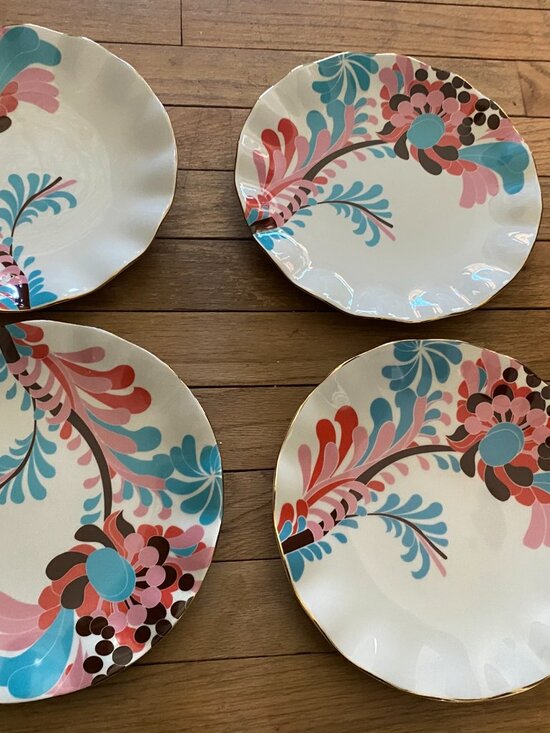 kate spade Other - Set of 4 Kate Spade Lenox Gwinnett Lane Creme 9" Accent Luncheon Plates